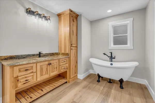 $835,000 | 415 Thunder Ridge Drive, South Pittsburg, TN 37380