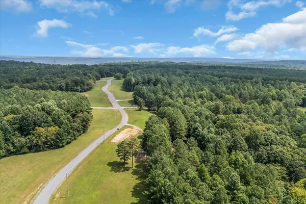 $835,000 | 415 Thunder Ridge Drive, South Pittsburg, TN 37380