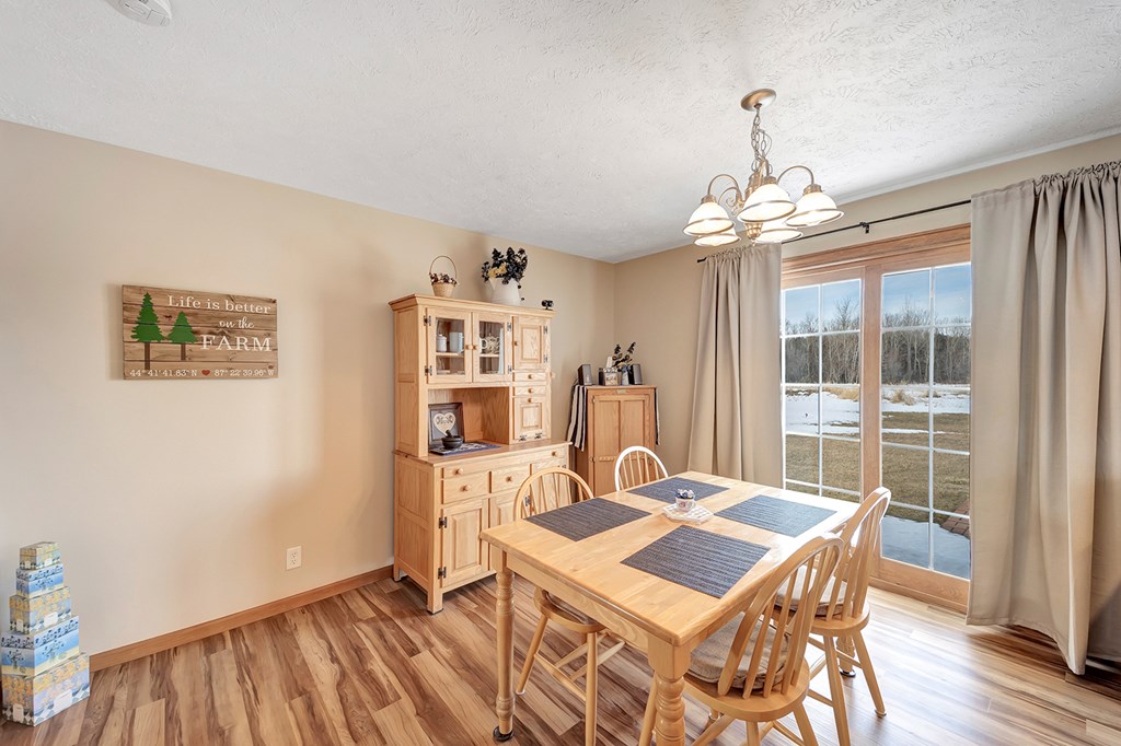 515 Shiloh Road Algoma, WI 54201 - Photo 12 of 62 Gallery Image 12