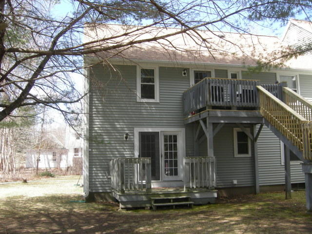 60 Brown Street, Unit 3 Kennebunk, ME 04043 - Photo 2 of 11 DSCN1671