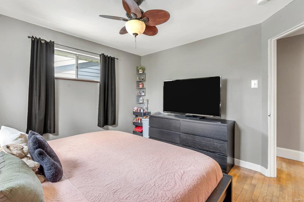 3716 Comstock Drive St. Louis, MO 63125 - Photo 15 of 35