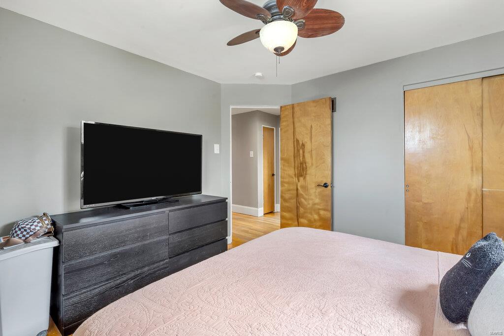 3716 Comstock Drive St. Louis, MO 63125 - Photo 17 of 35