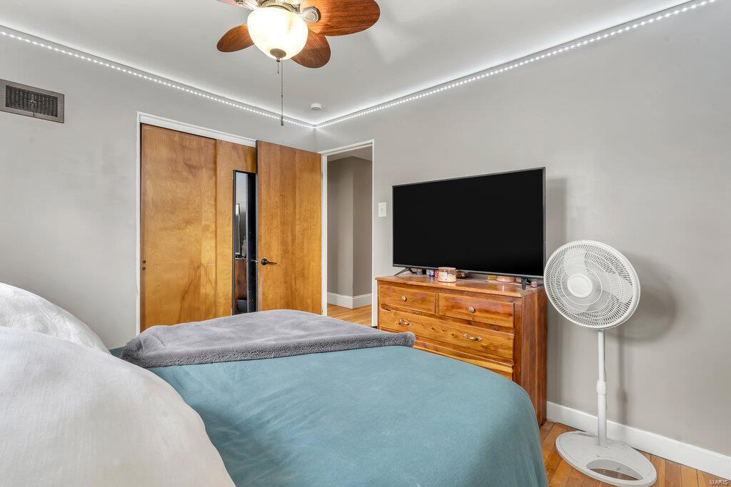 3716 Comstock Drive St. Louis, MO 63125 - Photo 22 of 35