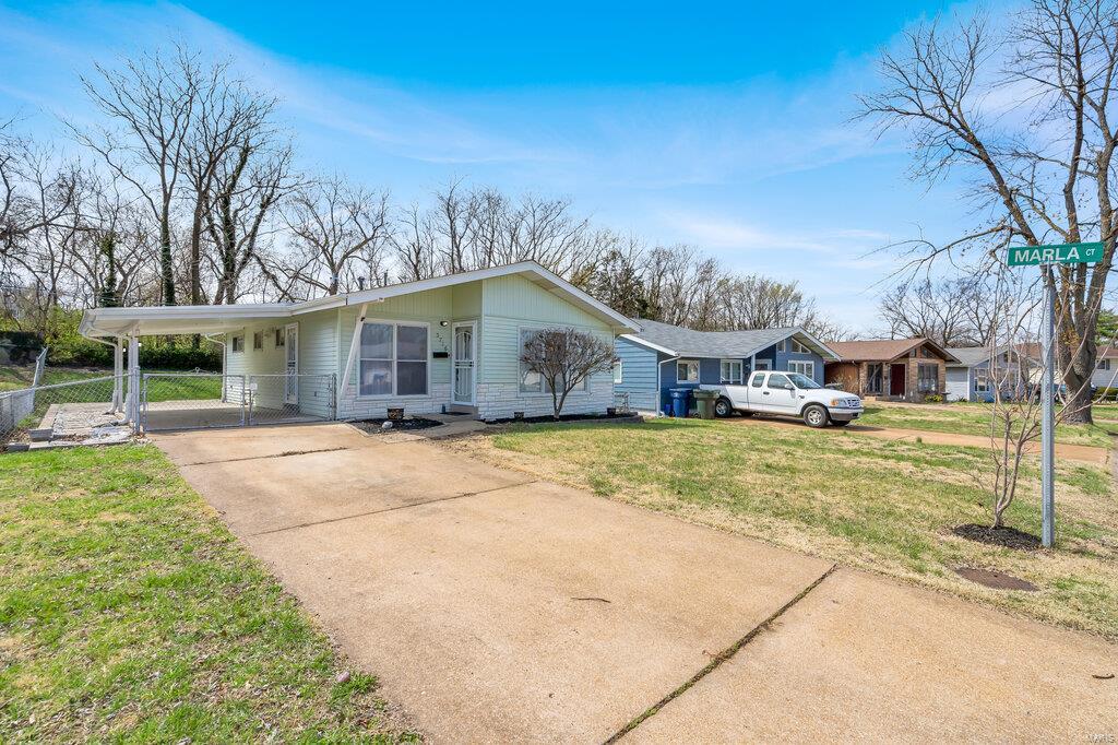 3716 Comstock Drive St. Louis, MO 63125 - Photo 33 of 35