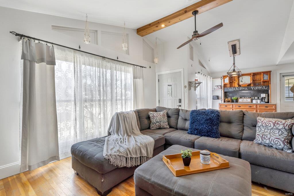 3716 Comstock Drive St. Louis, MO 63125 - Photo 5 of 35