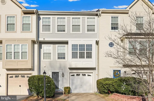 $440,000 | 17357 Sligo Loop, Dumfries, VA 22026