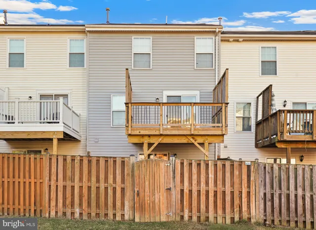 $440,000 | 17357 Sligo Loop, Dumfries, VA 22026