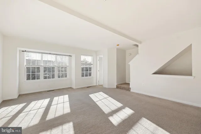 $440,000 | 17357 Sligo Loop, Dumfries, VA 22026