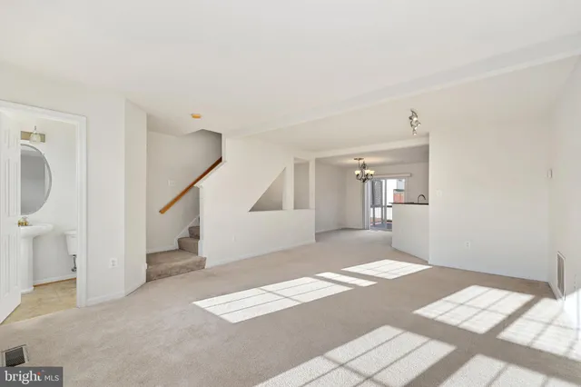 $440,000 | 17357 Sligo Loop, Dumfries, VA 22026