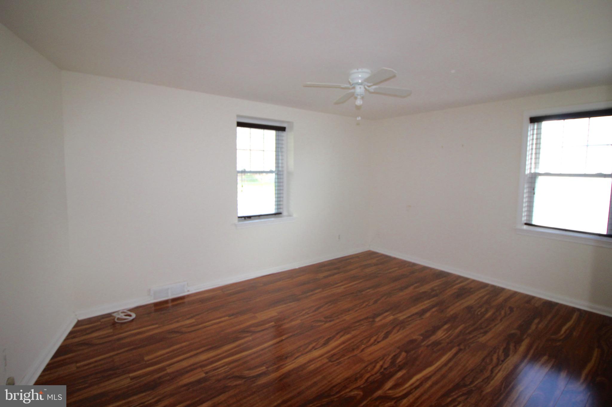 22 Locust Road Morton, PA 19070 - Photo 15 of 30 1st floor Bedroom 1