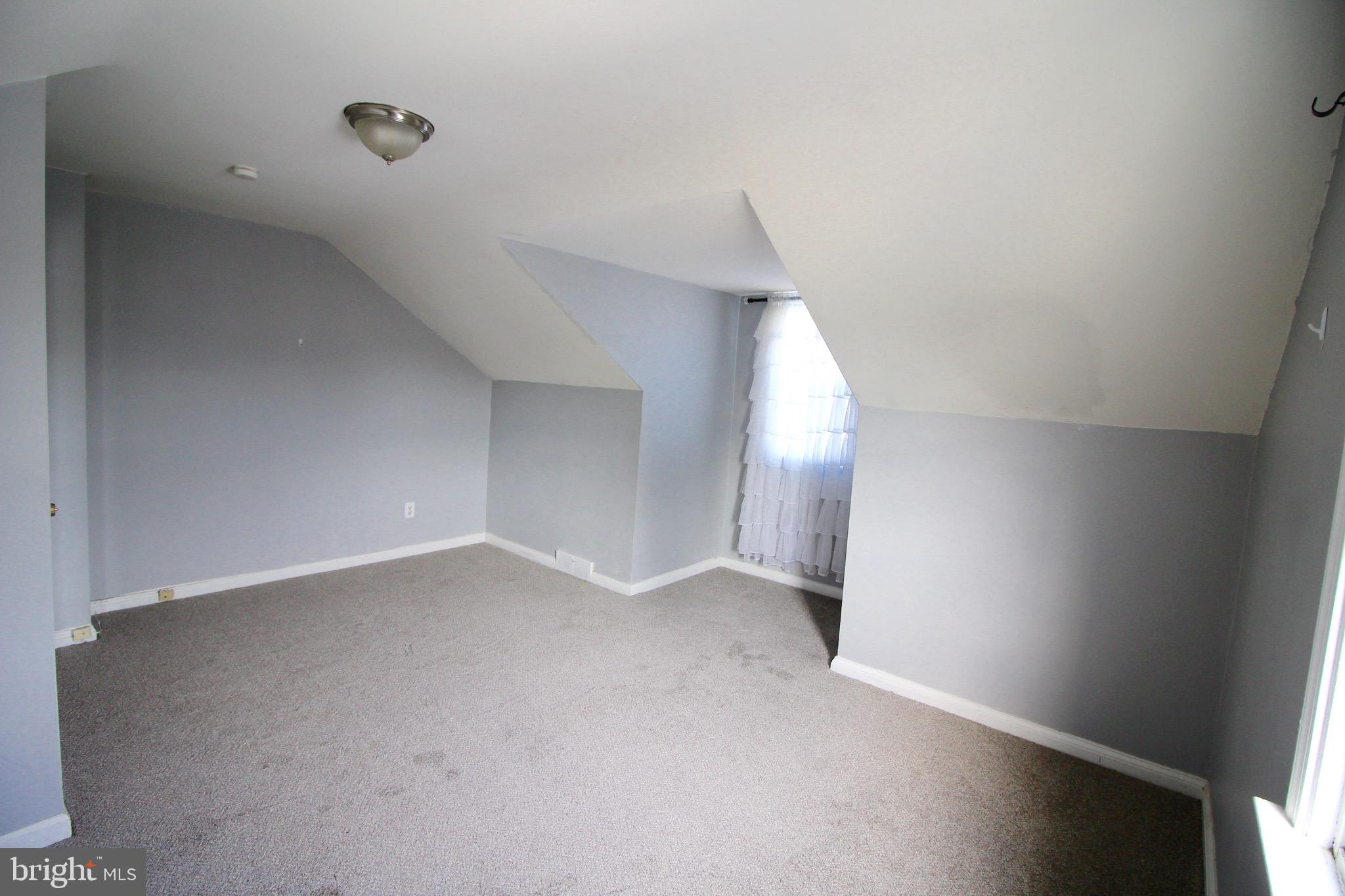 22 Locust Road Morton, PA 19070 - Photo 21 of 30 Upstairs Bedroom 3
