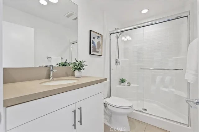 $1,375,000 | 536 Caleigh Lane, Costa Mesa, CA 92627