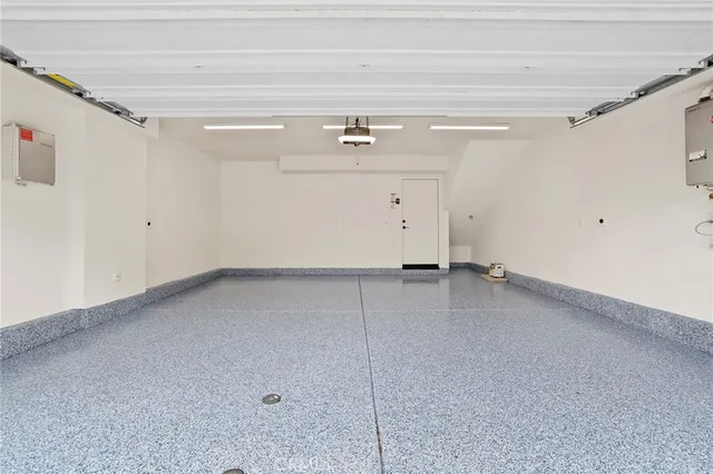 $1,375,000 | 536 Caleigh Lane, Costa Mesa, CA 92627