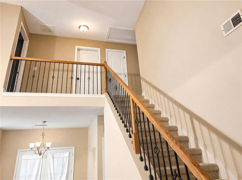 400 Oscar Way Dallas, GA 30132 - Photo 8 of 12