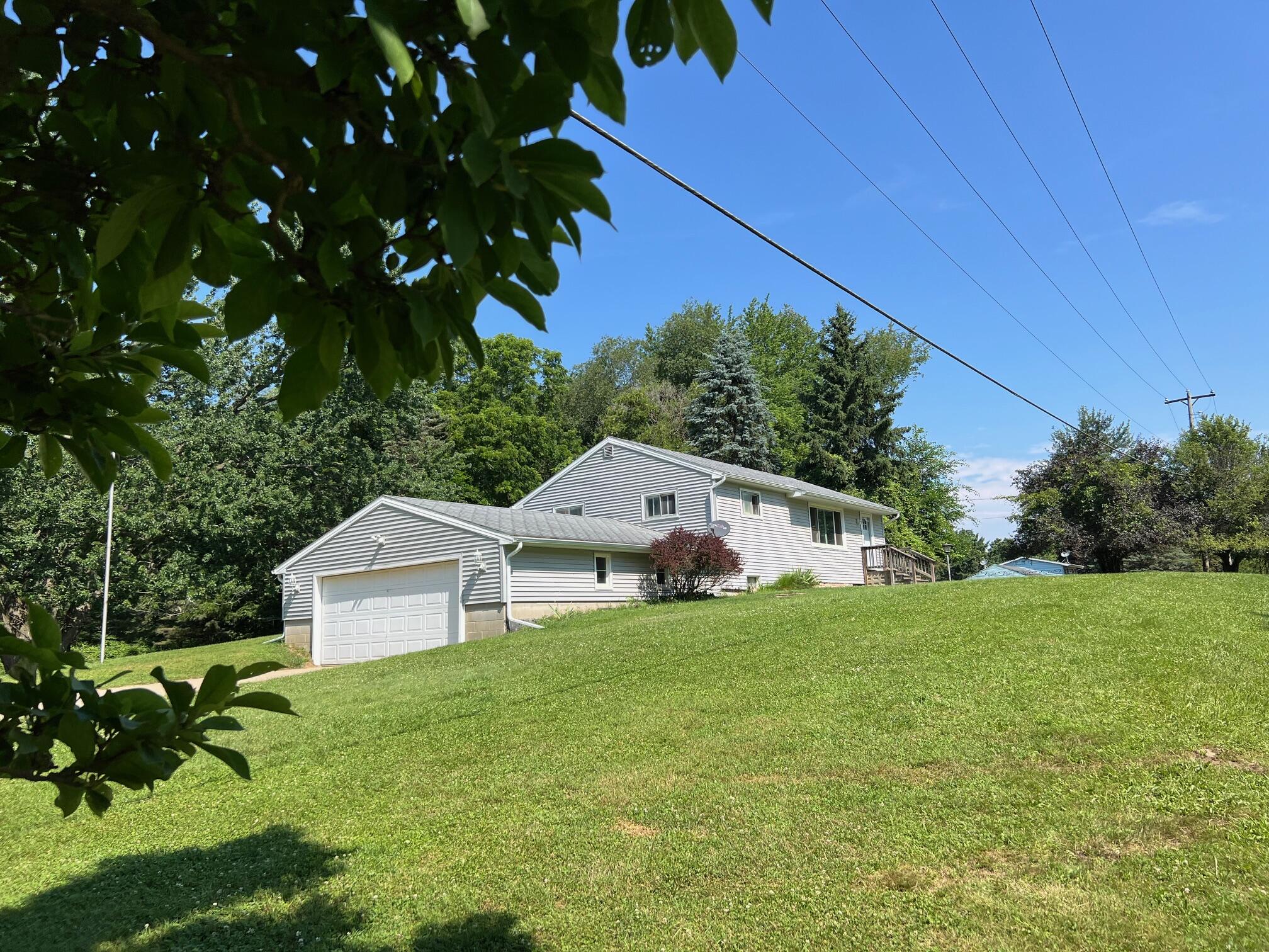 15306 Peacock Road Haslett, MI 48840 - Photo 28 of 34 Front