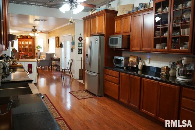 $656,500 | 25065 Rock Springs Hollow Road, Thebes, IL 62990