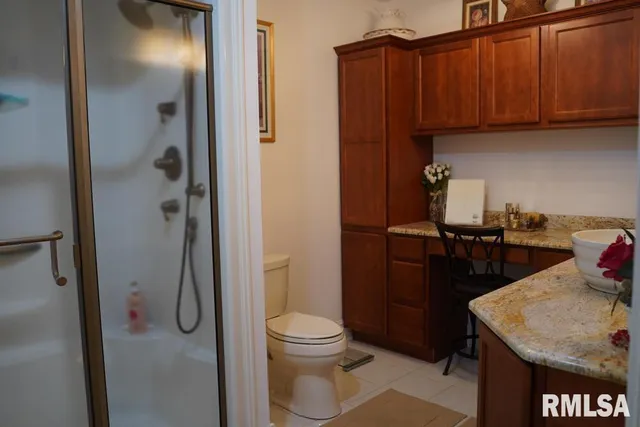 $656,500 | 25065 Rock Springs Hollow Road, Thebes, IL 62990