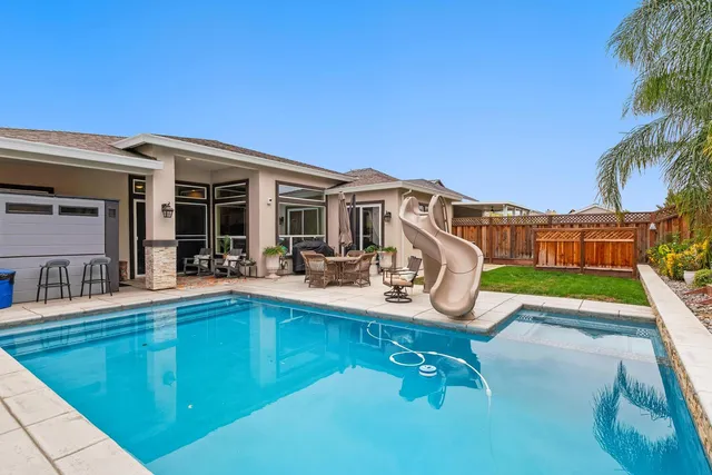 $924,950 | 2861 Pebblebrooke Court, Tracy, CA 95377