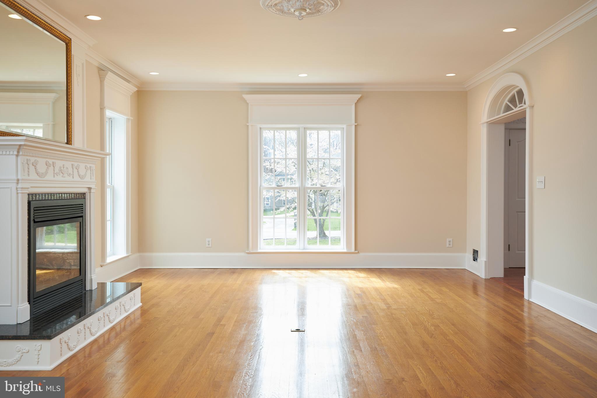 10304 Iron Gate Road Potomac, MD 20854 - Photo 11 of 39 Living Room with hardwood Floors
