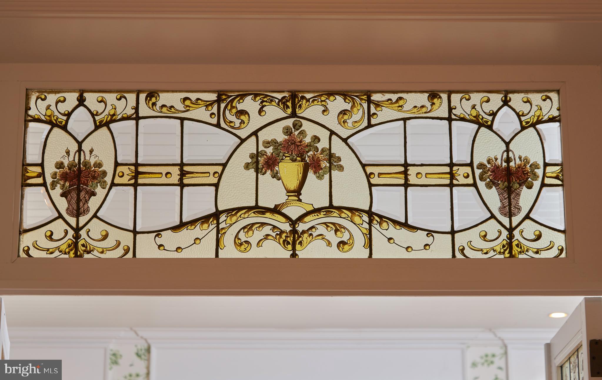 10304 Iron Gate Road Potomac, MD 20854 - Photo 13 of 39 Classic Designer Touches Throughout