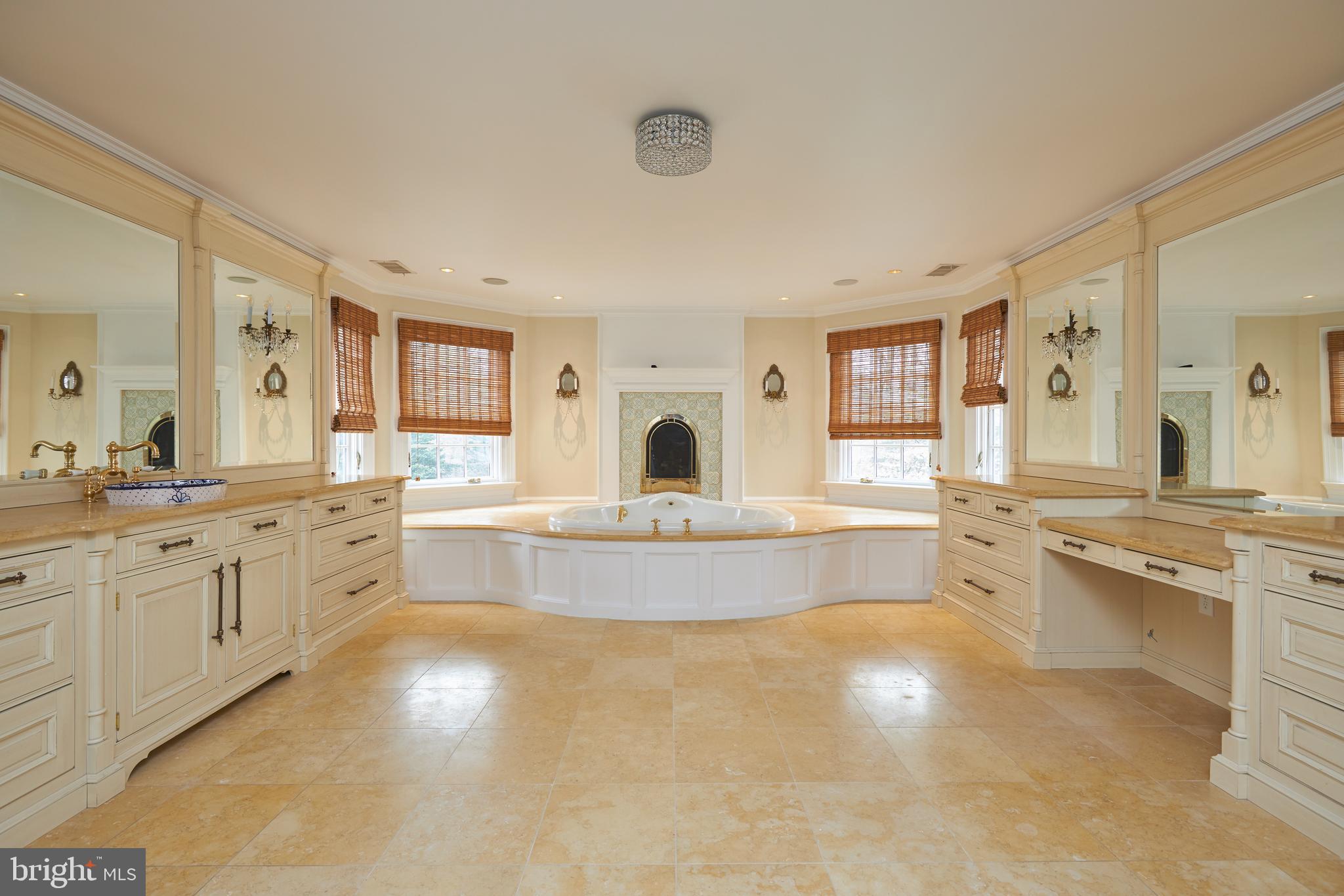 10304 Iron Gate Road Potomac, MD 20854 - Photo 24 of 39 Master Bathroom #1