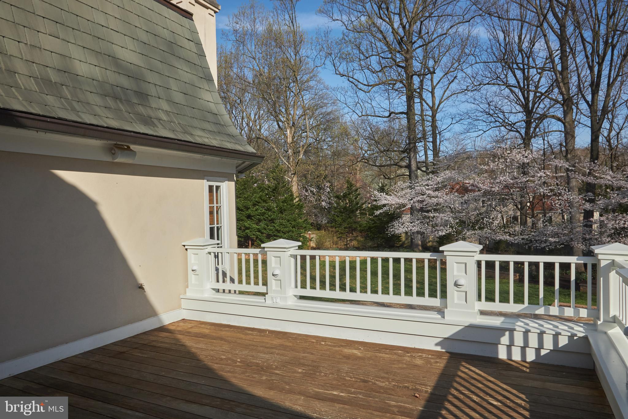 10304 Iron Gate Road Potomac, MD 20854 - Photo 35 of 39 MBR Deck
