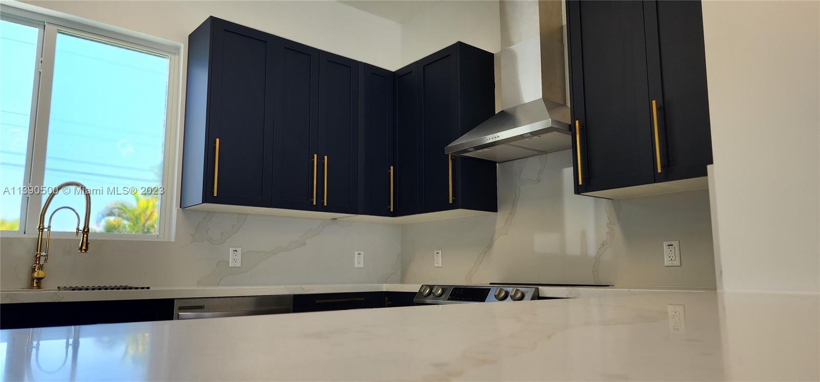 18961 Southwest 359th Street Homestead, FL 33034 - Photo 11 of 54 a close view of sink