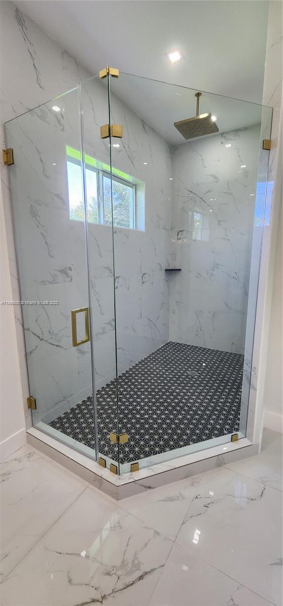 18961 Southwest 359th Street Homestead, FL 33034 - Photo 39 of 54 a bathroom with a shower