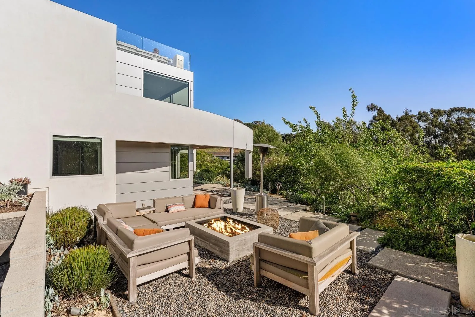 15045 Rancho Real Del Mar, CA 92014 - Photo 19 of 43