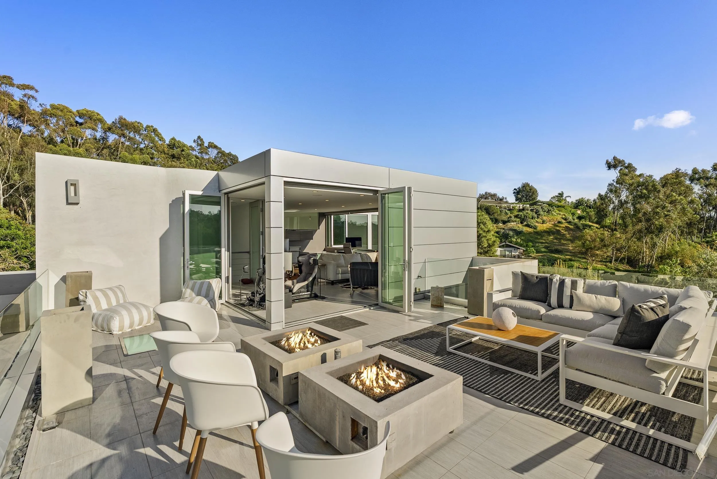 15045 Rancho Real Del Mar, CA 92014 - Photo 28 of 43