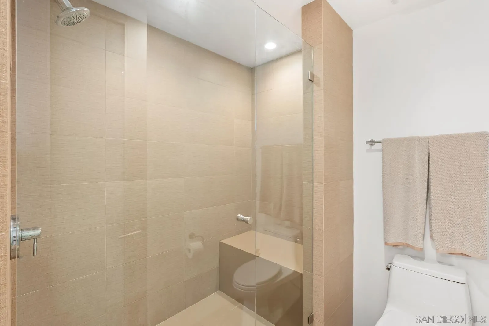 15045 Rancho Real Del Mar, CA 92014 - Photo 35 of 43