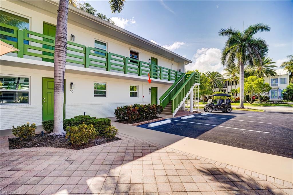 975 9th Avenue South, Unit 11 Naples, FL 34102 - Photo 16 of 21