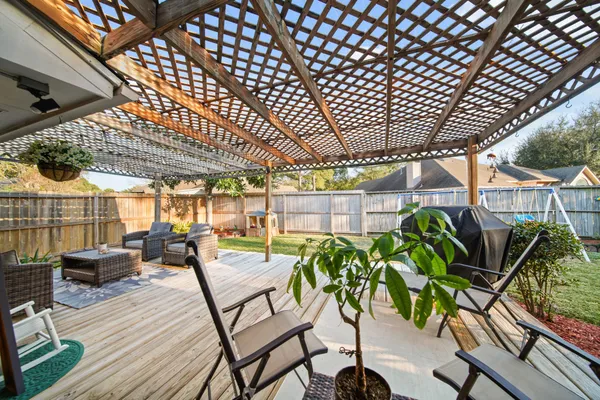 a patio with patio outdoor seating and patio