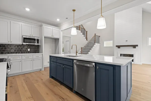 $702,500 | 7851 Vervena Drive, Unit 7, Ooltewah, TN 37363