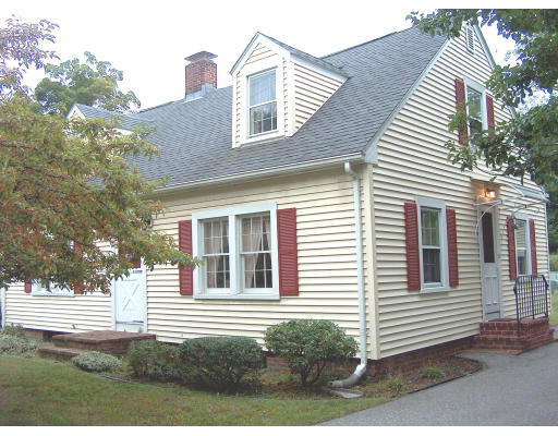 2095 Wilbraham Road Springfield, MA 01129 - Photo 1 of 16