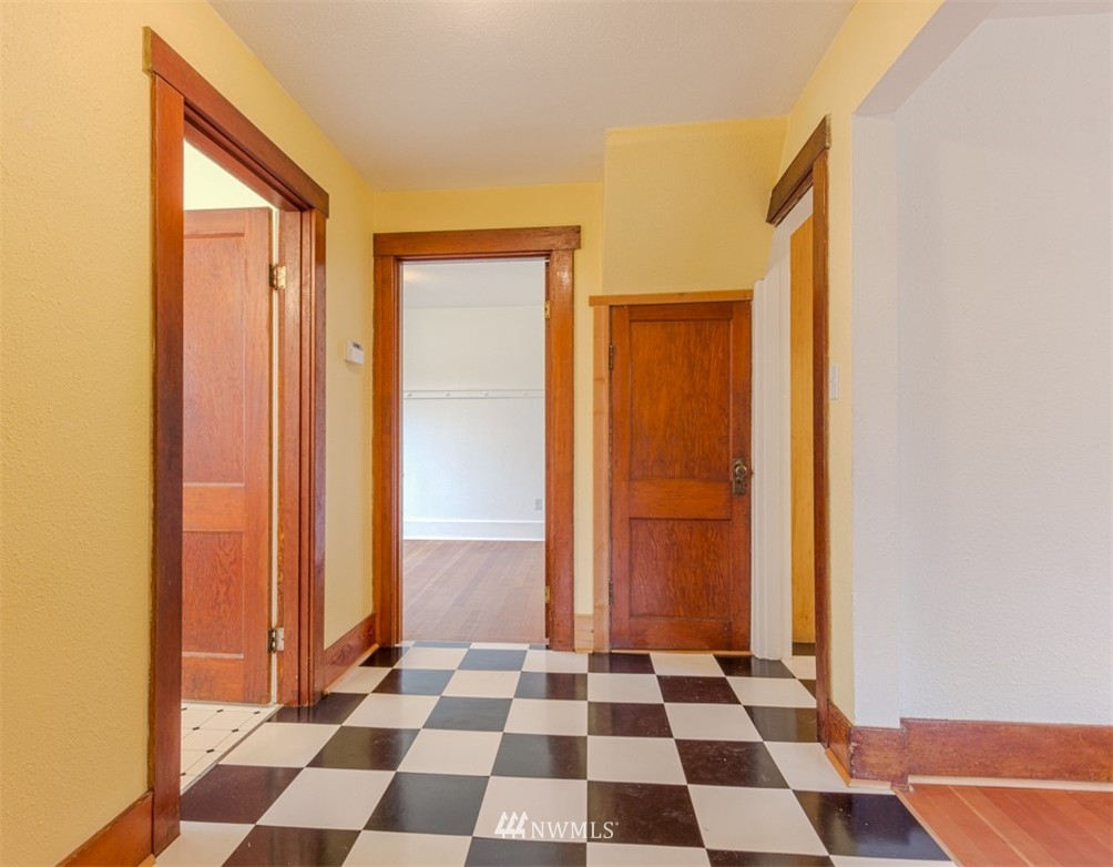 7613 Delphi Road Southwest Olympia, WA 98512 - Photo 6 of 22