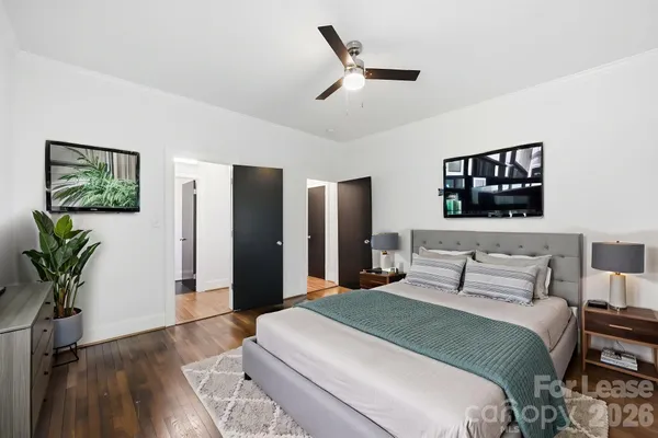 $2,100 | 335 East Sumner Street, Lincolnton, NC 28092