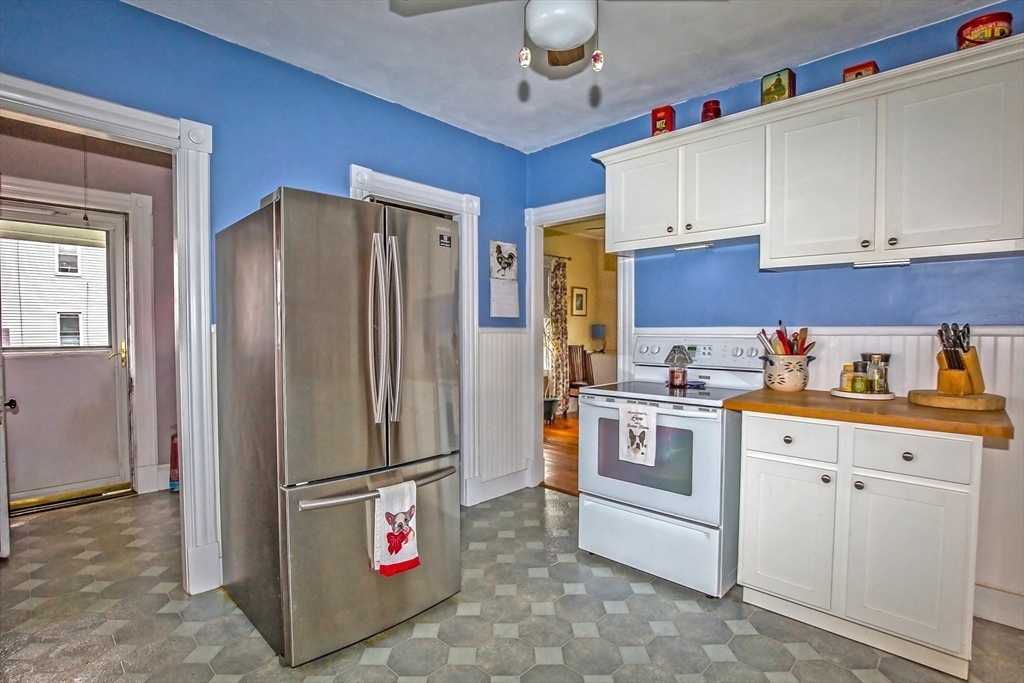 81 Grand Street Springfield, MA 01108 - Photo 12 of 34 Gallery Image 12