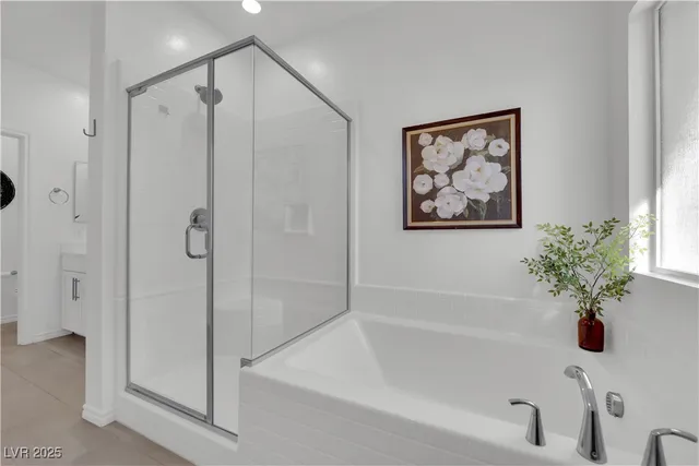 $535,000 | 600 Carriage Hill Drive, Unit 1069, Las Vegas, NV 89138