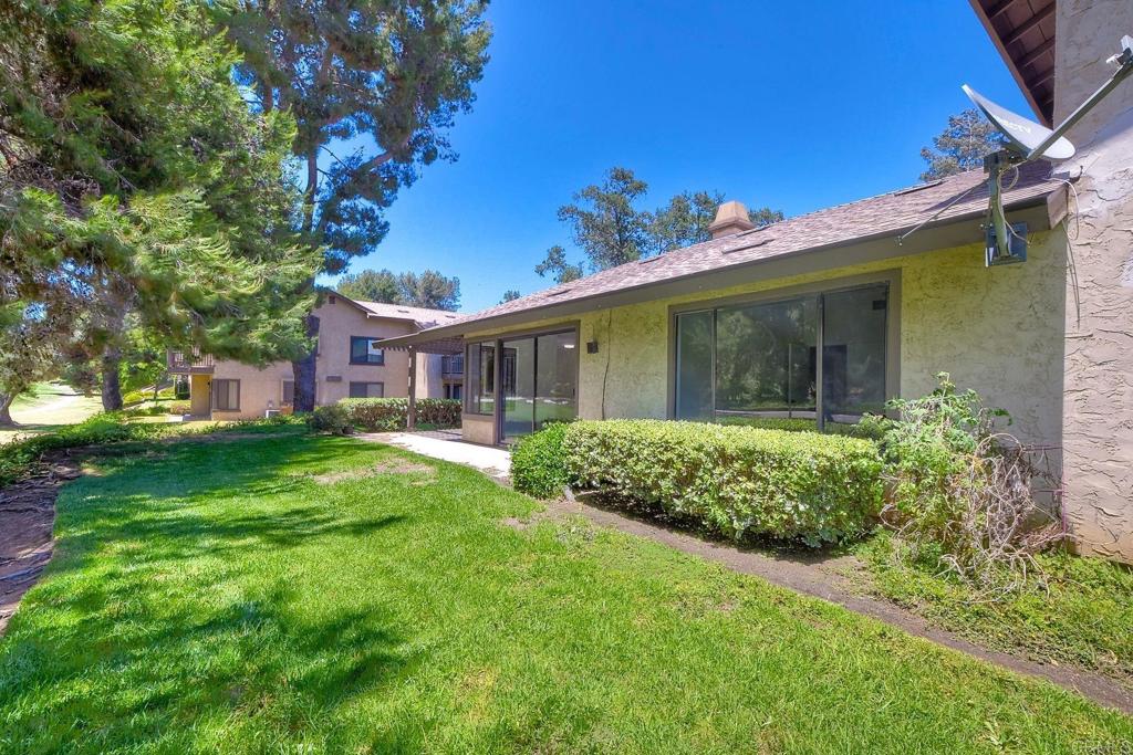 4135 Pinehurst Court Fallbrook, CA 92028 - Photo 15 of 25 a front view of a house with garden