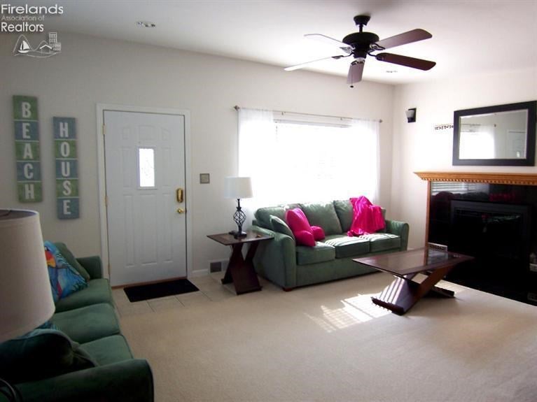 2855 East Sand Road Port Clinton, OH 43452 - Photo 4 of 10 Gallery Image 4