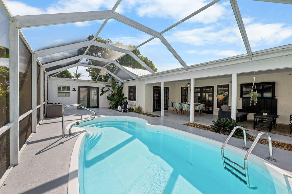 5068 Southeast Major Way Stuart, FL 34997 - Photo 44 of 50 Pool 2