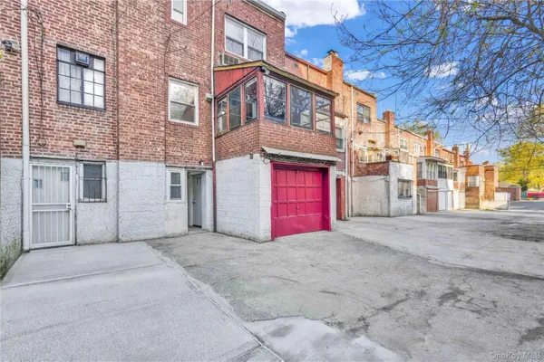 $4,300 | 33-19 143rd Street | Flushing