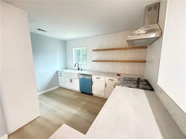 $4,550 | 11707 Atkinson Avenue, Hawthorne, CA 90250