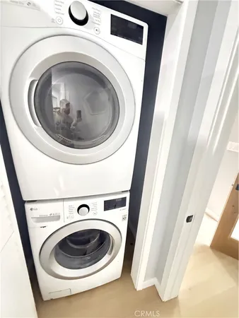 $4,550 | 11707 Atkinson Avenue, Hawthorne, CA 90250