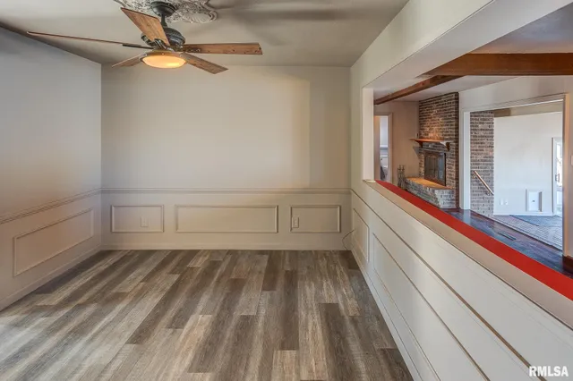 $365,000 | 333 North Lakeview Drive, Salem, IL 62881