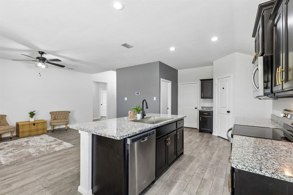 9108 Ridgeriver Way Fort Worth, TX 76131 - Photo 7 of 28 Gallery Image 7