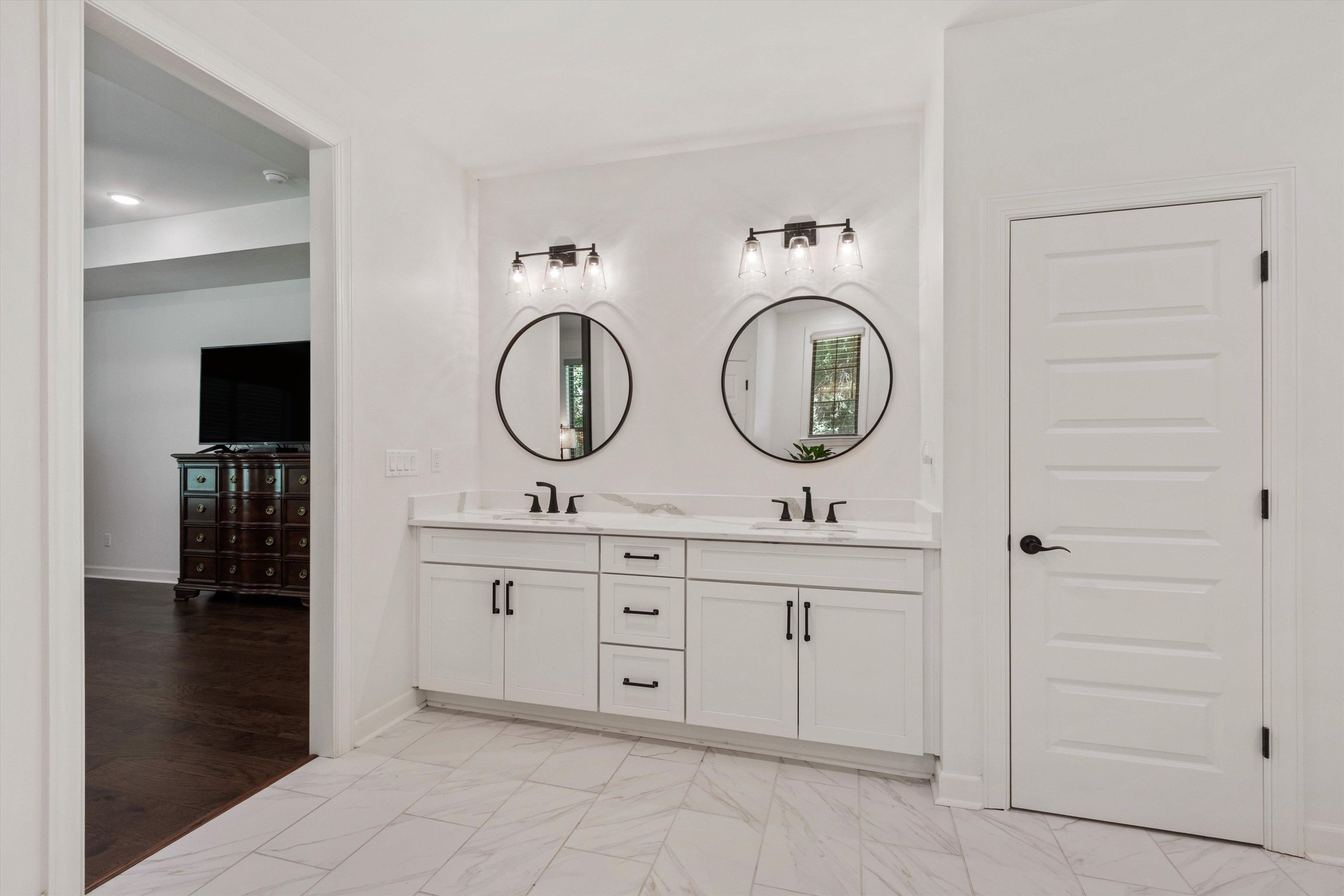 65 Watson Road Oakland, TN 38060 - Photo 20 of 40 a bathroom with a sink and a mirror
