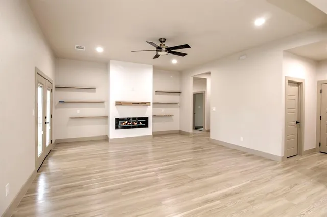 $342,798 | 1019 Holiday Drive, Sherman, TX 75090