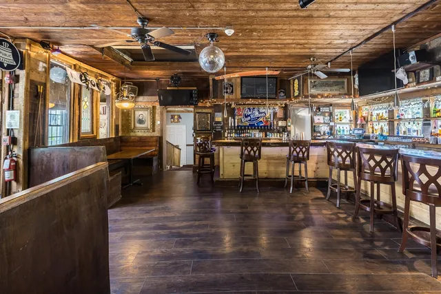 $795,000 | 19 Huntington Place, Rochester, VT 05767